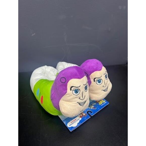NWT- Kids' Buzz Lightyear Slippers - White - Medium - Picture 2 of 5